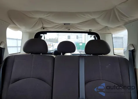 2008 Mazda Tribute I z USA, uszkodzony, nr VIN 4F2CZ02ZX8KM02834